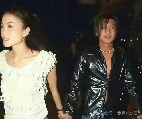 时隔23年,谢霆锋王菲高调再晒亲密照,全网炸了:这下张柏芝不待哭死