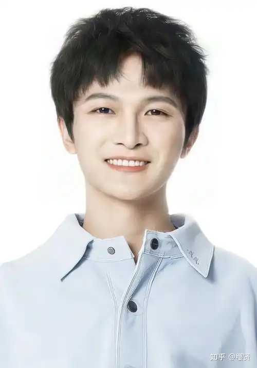 有什么周深惊艳的照片动图适合收藏