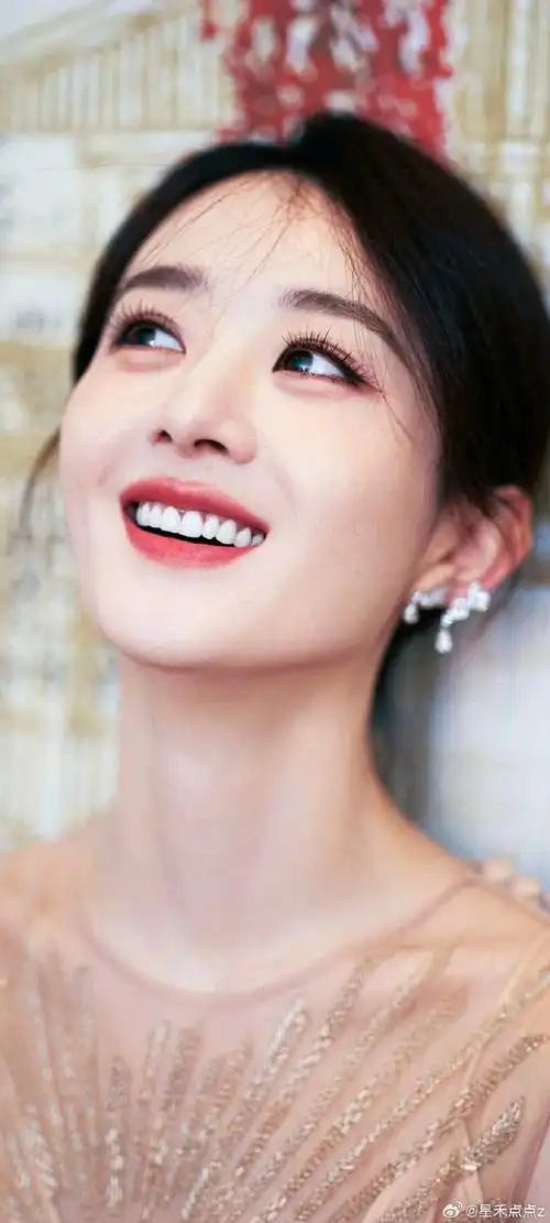 丽颖早安看到你的笑容可以快乐一整天赵丽颖超话#赵丽颖在人间