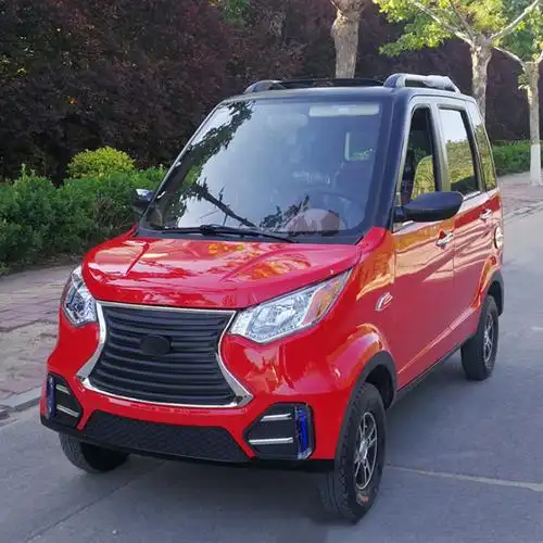 成人新款四轮电动车五门四座接送孩子家庭用车