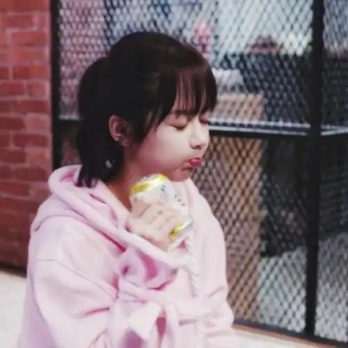 杨紫自截调头像