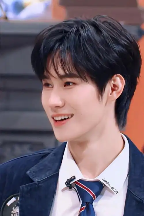 张真源@时代少年团-张真源