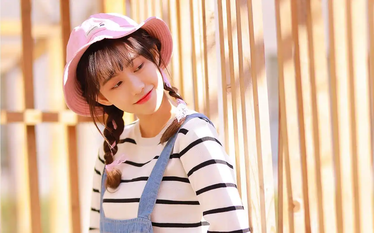 可爱治愈系少女清纯甜美高清写真高清大图预览1680x1050_美女壁纸下载