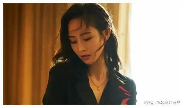 倒是黄凯伟因为曾约会三年,才被认为是张钧甯比较认真的旧情人.