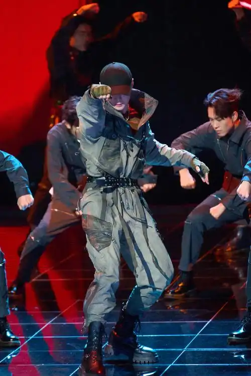 张艺兴官宣街舞6总决赛