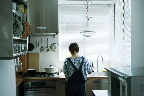 告别中国式孤独烹饪,改变格局让自己不被「抛弃」在厨房