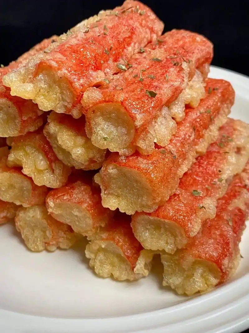 再发一遍,我妈做的香炸蟹柳棒真的可好吃啦,香迷糊了!