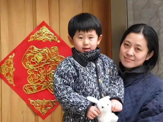 回顾倪萍感谢陈凯歌不娶之恩我儿子很孝顺丈夫是绝世好男人