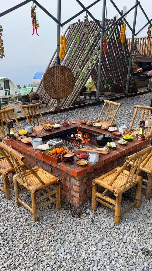 冬天的第一顿围炉火锅