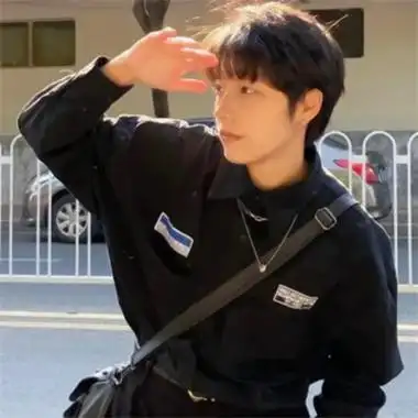 干净的阳光帅气男生真人头像图片大全