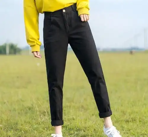 这几款裤子陪你度过美丽的秋天