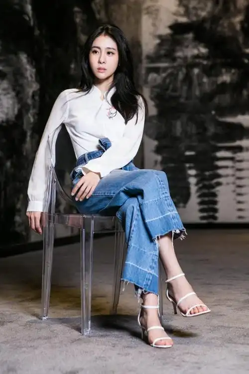 回顾精明张碧晨不要名分只要孩子看似一无所有但已经赢了一切