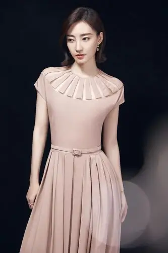 王丽坤参加姐姐早想到会被淘汰看自己表情包也很诧异