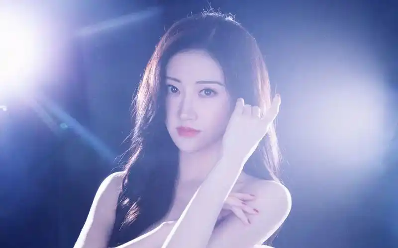 景甜仙女裙唯美写真桌面壁纸