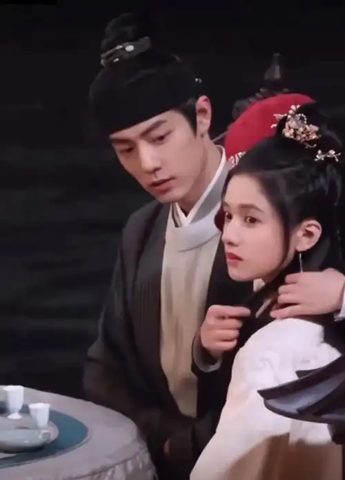 钟汉良演肖战的爹,还有乔振宇和毛晓彤_腾讯新闻