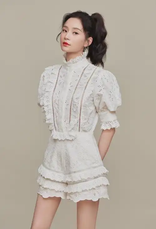 王媛可时尚性感写真图片16