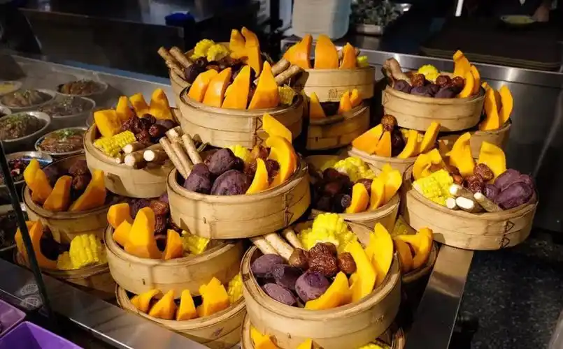 明档菜品摆放设计