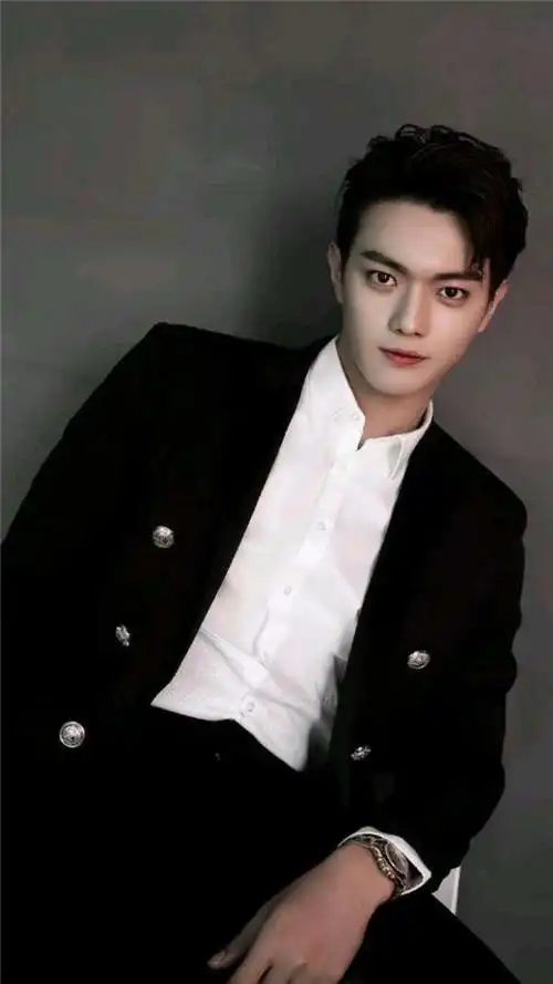 许凯平面代言费