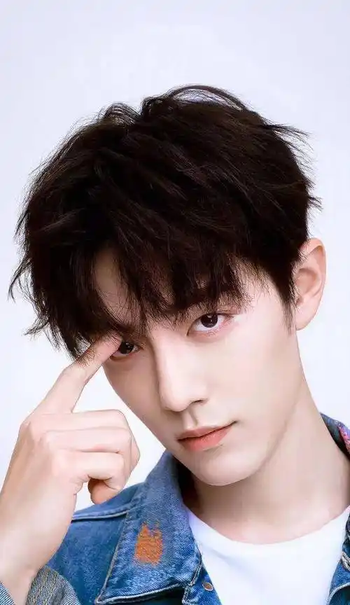 原创李现肖战邓伦等今年最火男明星你们喜欢谁