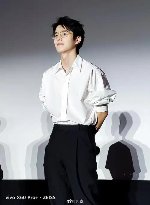 刘昊然出席first青年电影展