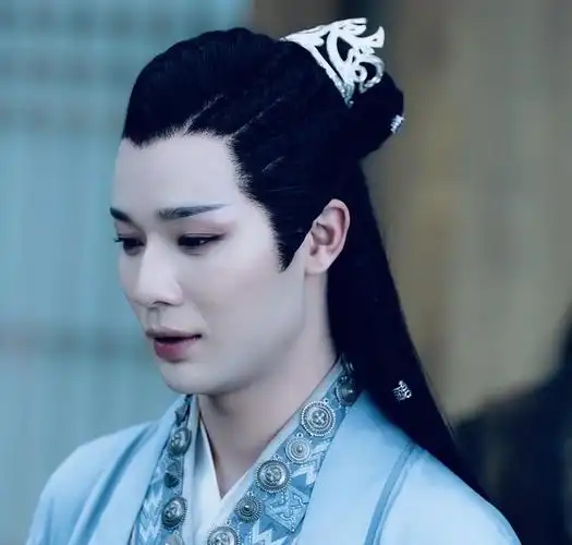 蝎儿看到赵敬又在放屁的表情 一脸切老渣男了,还是老套路的轻蔑