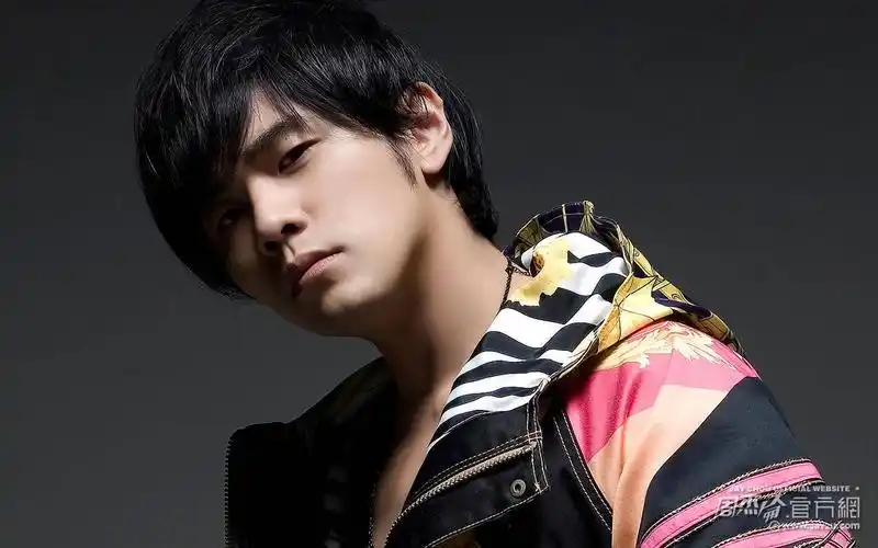 港台男明星周杰伦高清壁纸 - tt98图片网