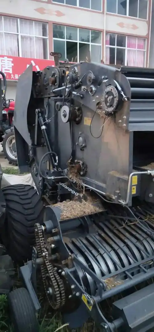 出售二手优牧达打捆机