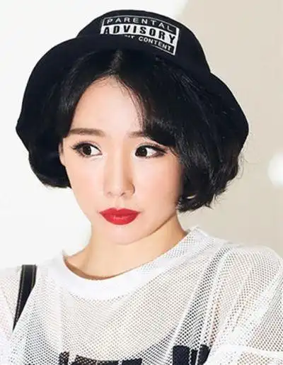 明星美女波波头发型图片 少女波波头的校园风格搭配