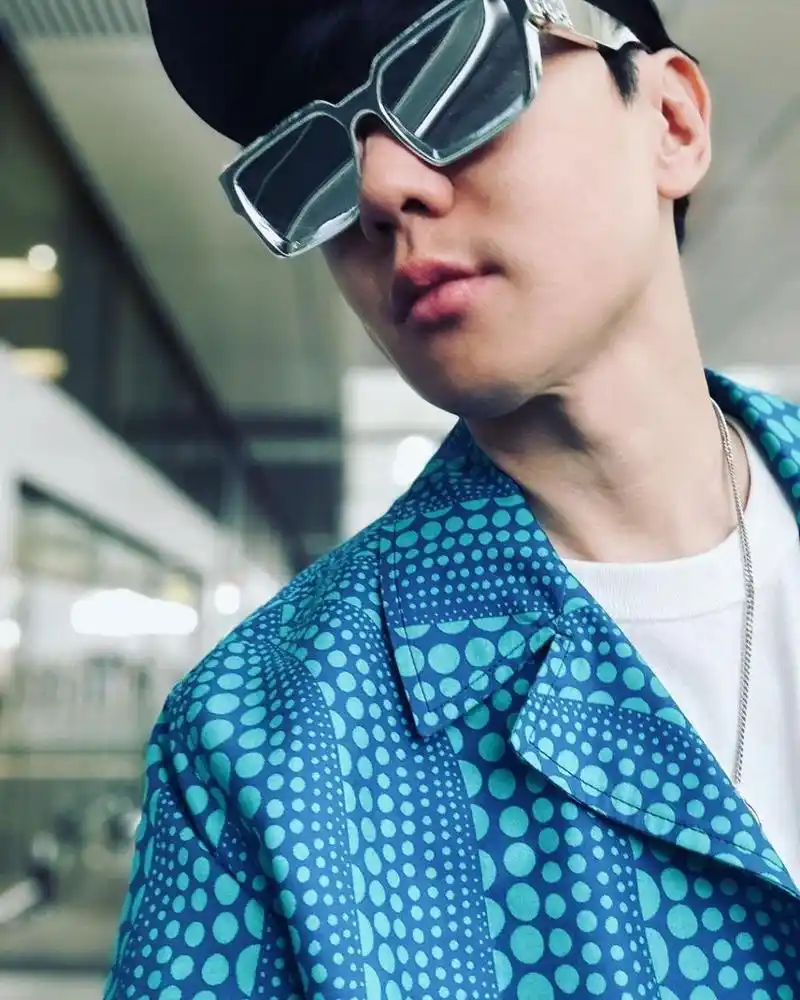 明星穿搭# #明星动态# #林俊杰