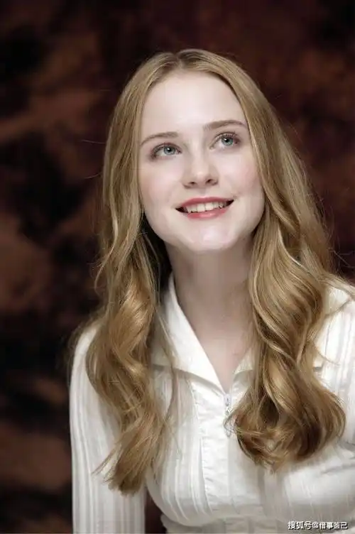 蕾切尔·伍德找回旧爱,与杰《丁丁历险记》男主角杰米·贝尔 (jamie