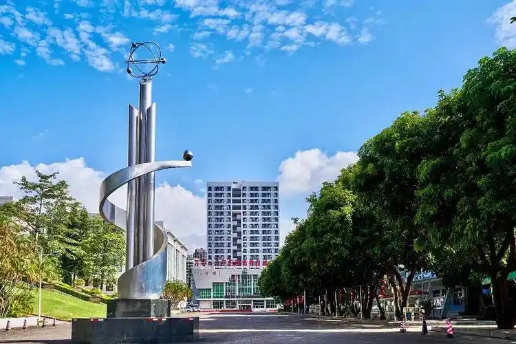 东莞实验中学在编教师招聘启事西安场