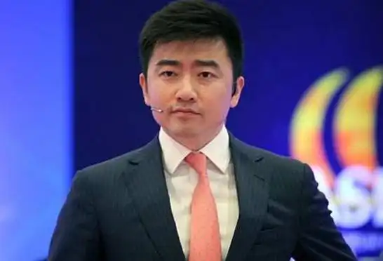 中央电视台财经频道主持人 中央电视台财经频道主持人谢颖颖