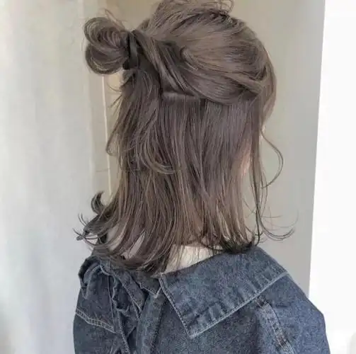 短发怎么扎简单好看 时尚又显甜美短扎发发型