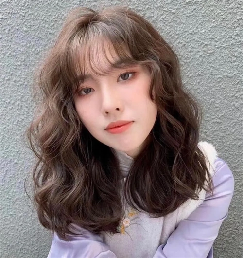 气质长发波纹烫 高级纹理烫发型_女生烫发 - 美发站