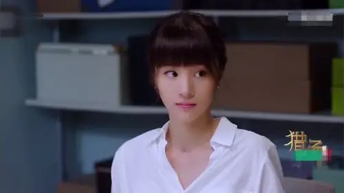 百变章龄之!"小撩精"贾衣玫《猎场》愈发干练