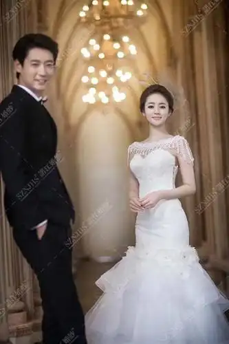 五一打造路易威仕高贵豪华的宫殿婚礼