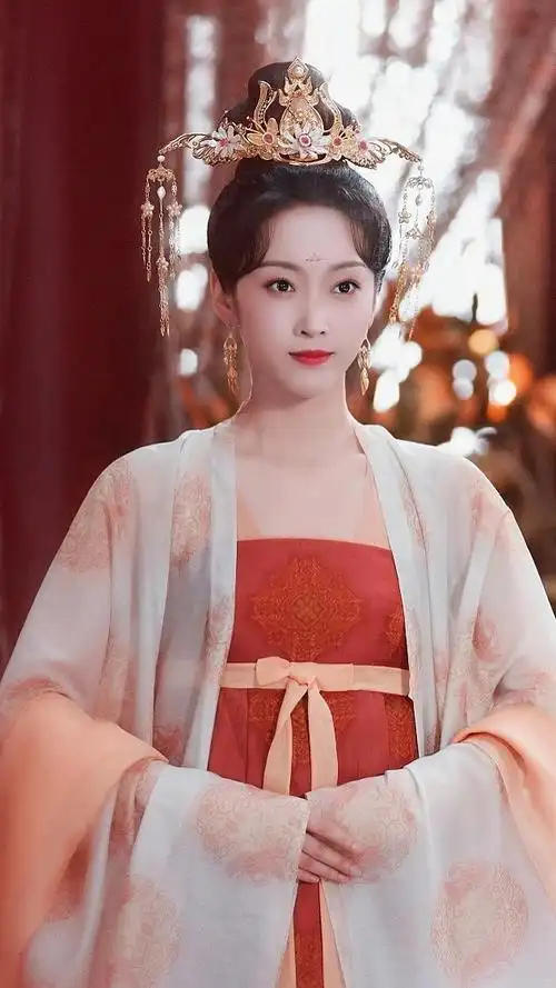 宣璐曾经拍摄与君歌的服化造型