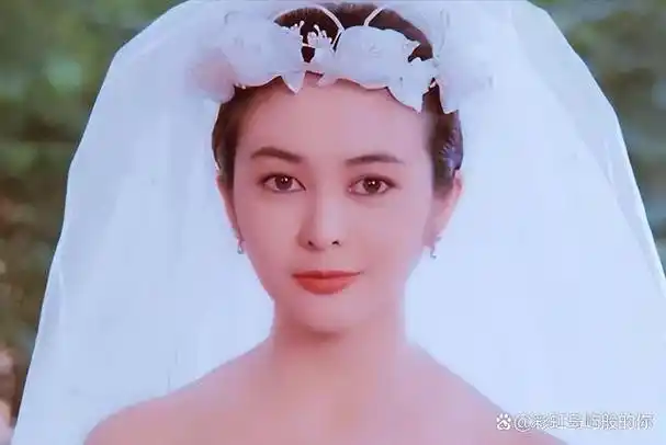 出道即巅峰的关之琳,却将一手好牌打得稀烂,清纯玉女变"御女"