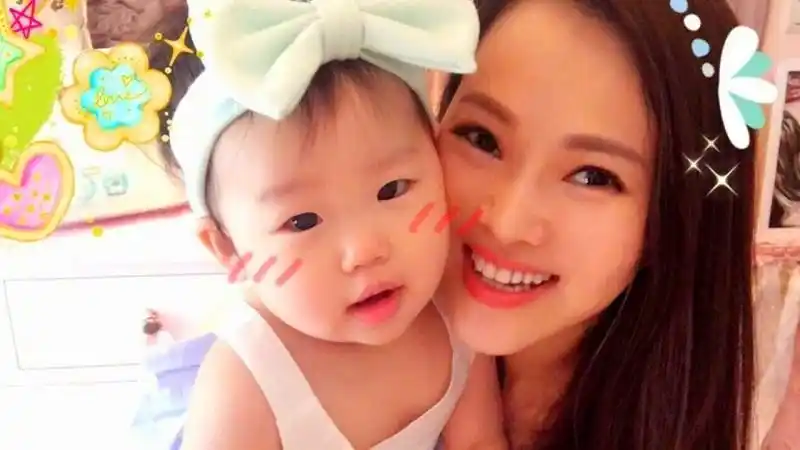 47岁伊能静生小米粒是试管还是自然受孕