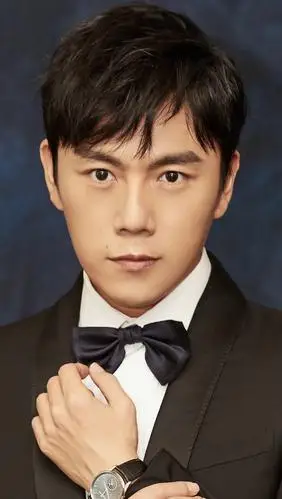 原创李沁狼殿下将播新剧南歌与秦昊谷嘉诚热拍中