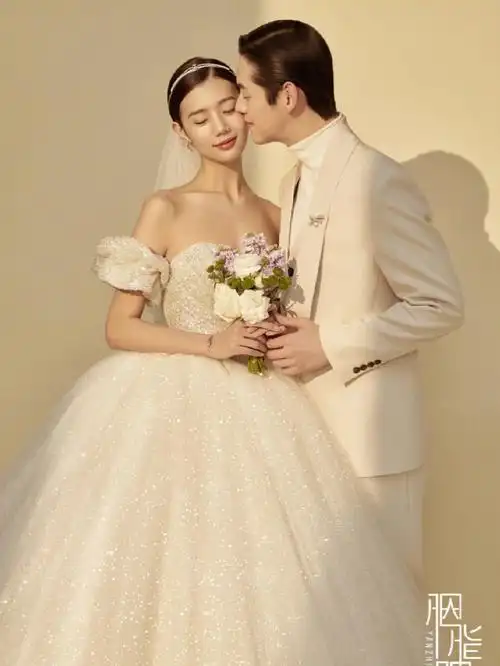 韩式光影婚纱照遇见最美的你郑州