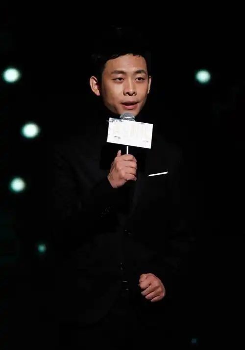 鸡毛飞上天如果骆玉珠的原型是大部分商人那么陈江河呢