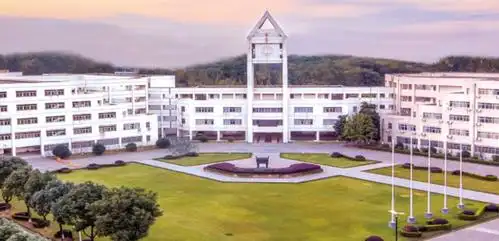 在东南大学成贤学院官网赫然显示着东大成贤即将迁址扬州办学.