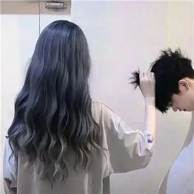 男朋友卑微的情侣头像