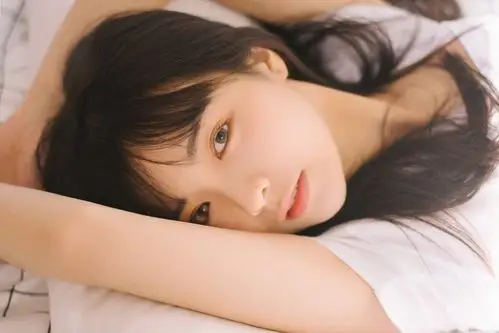 美女壁纸每张都是那样的美