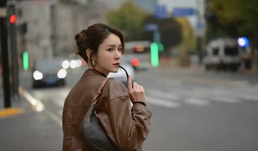 吴千语施伯熊日本甜蜜旅游,前男友林峰新店开张大吉_美食_老婆_网友