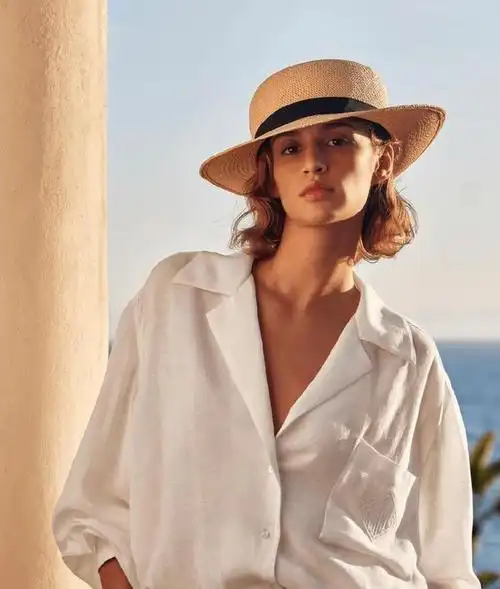 get这3个"套路",越穿越美|衬衫|裙装|发型|卷发|穿搭|穿着者_网易订阅