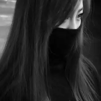 蒙面长发女人头像