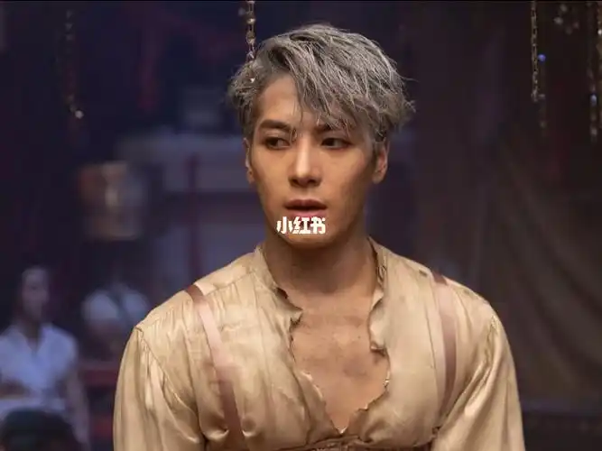 王嘉尔blowmv幕后花絮