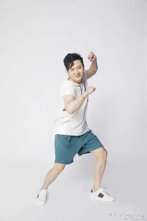 孟鹤堂有哪些令人心动的照片?